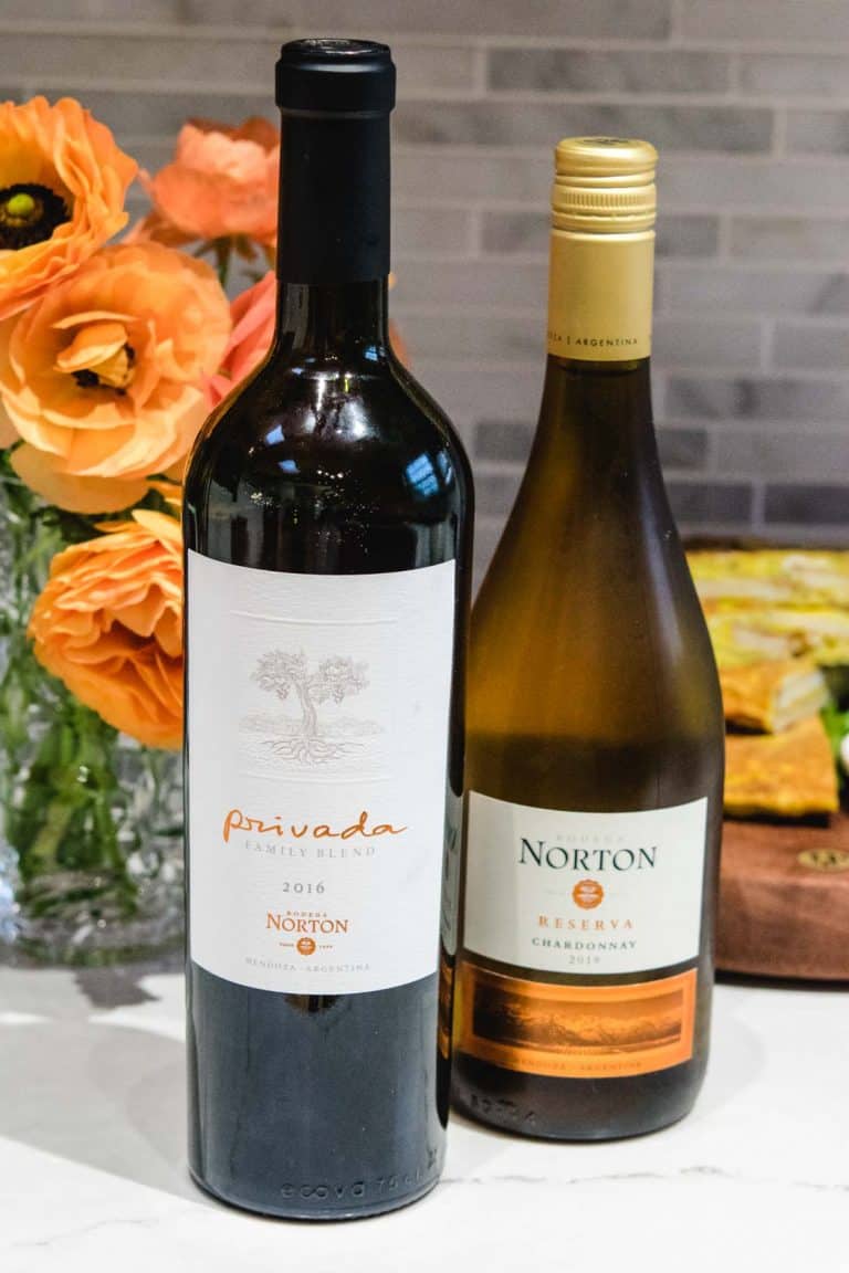 White and red wine bottles from Argentina