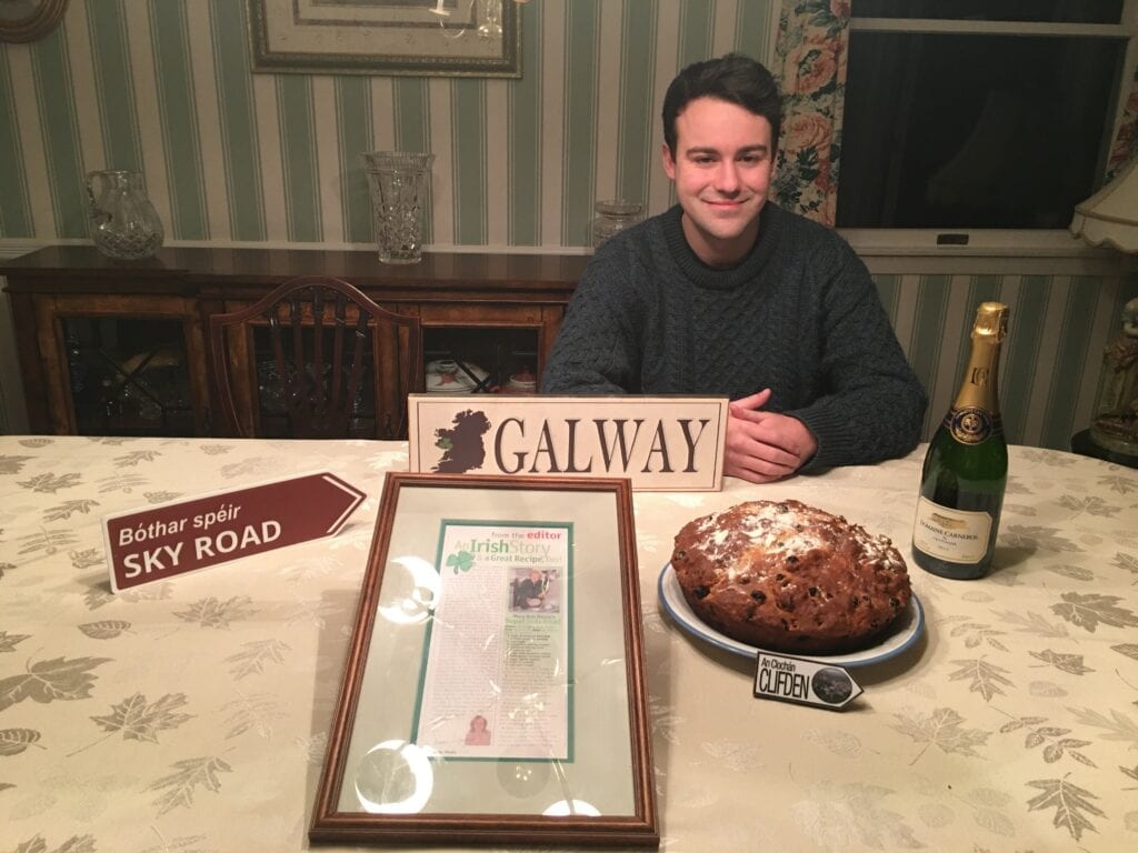 Irish soda bread and sparkling wine