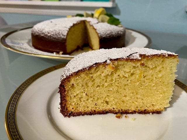 Lemon ricotta cake