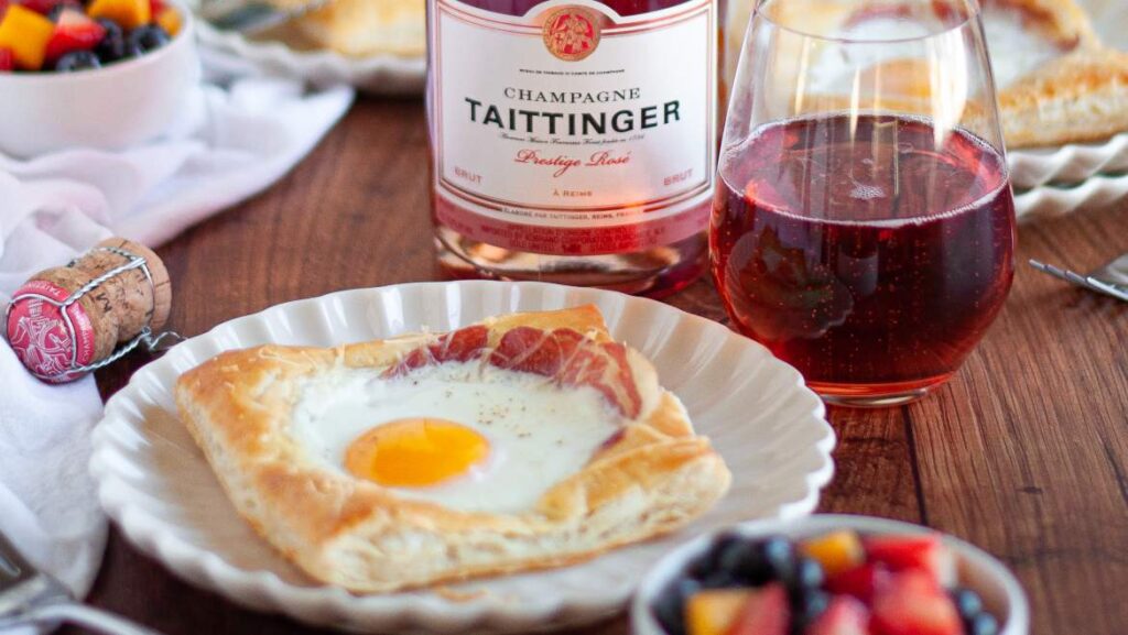 Egg tart puff pastry with taittinger